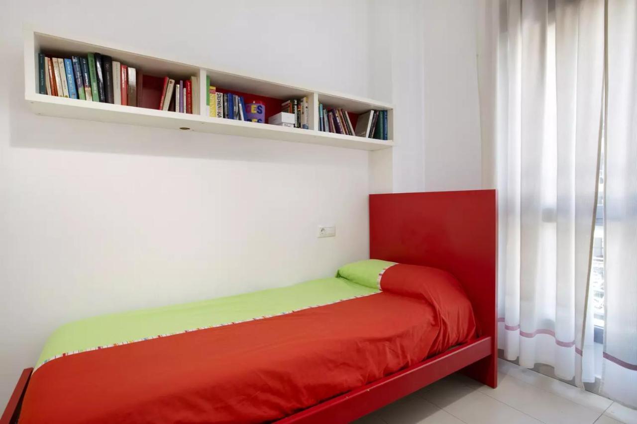 Malaga Campus Apartment Parking Included Bagian luar foto